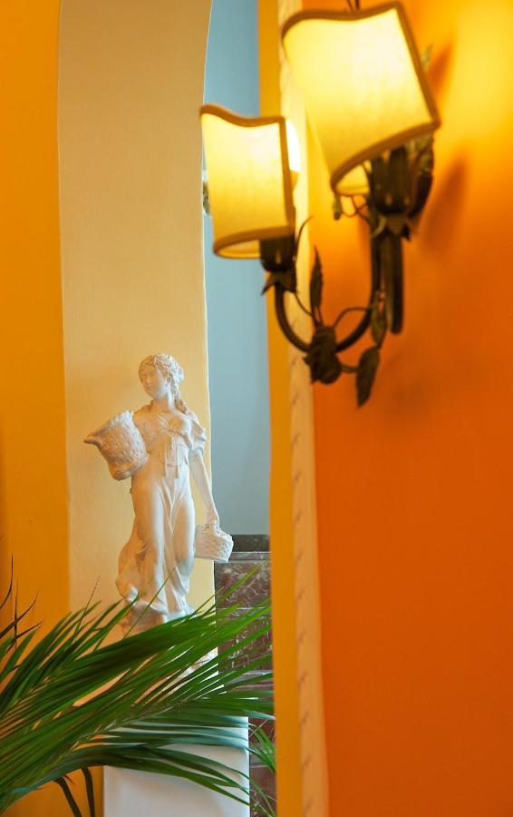 马扎罗乔尼克的酒店 陶尔米纳 外观 照片